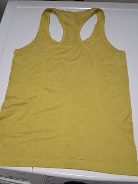 Lululemon Tank Size 6
